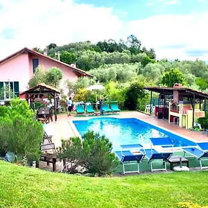 La Casa Rosa Borghetto di Vara
